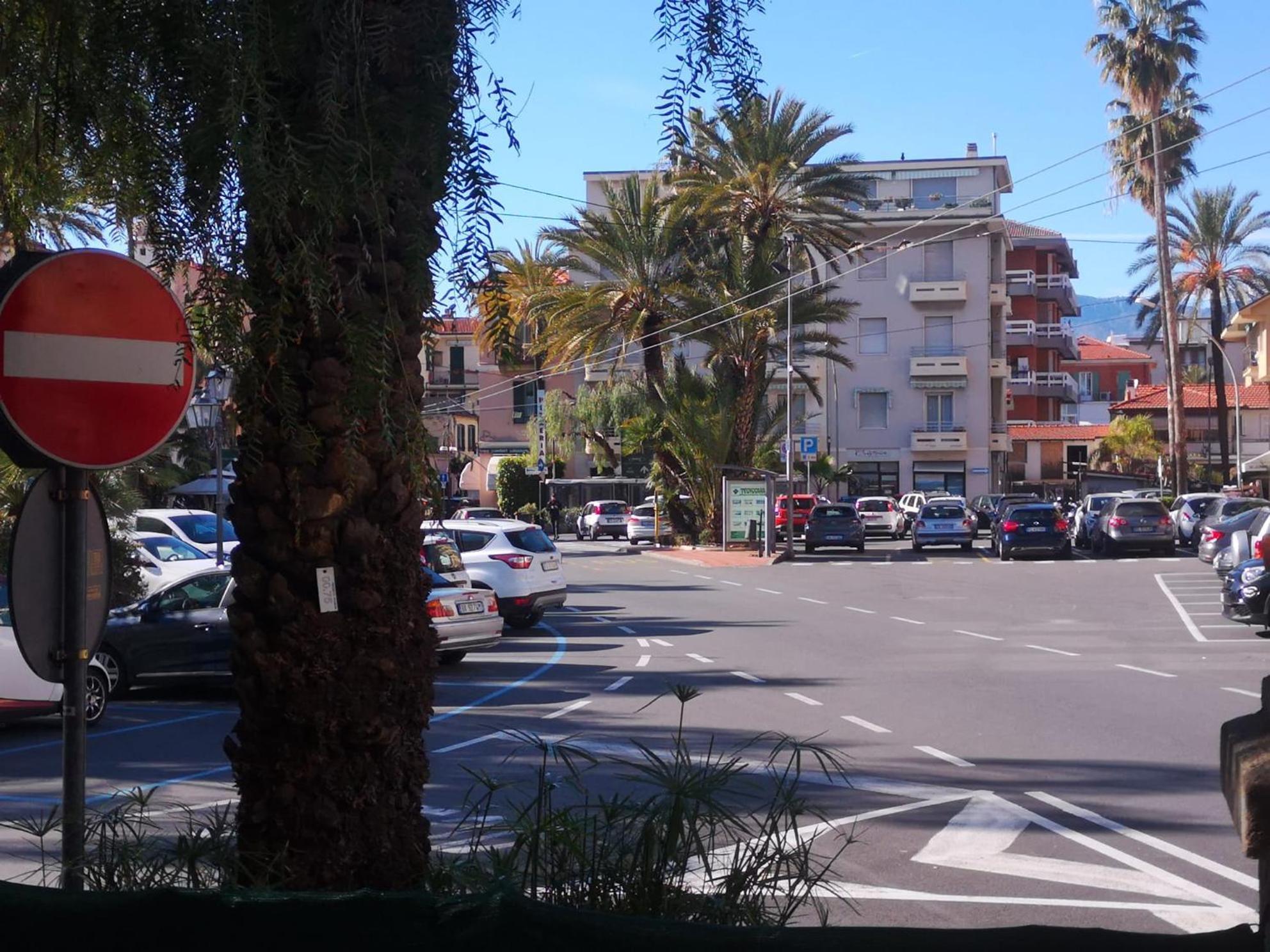 Appartamento Casa Ambra Bordighera Εξωτερικό φωτογραφία